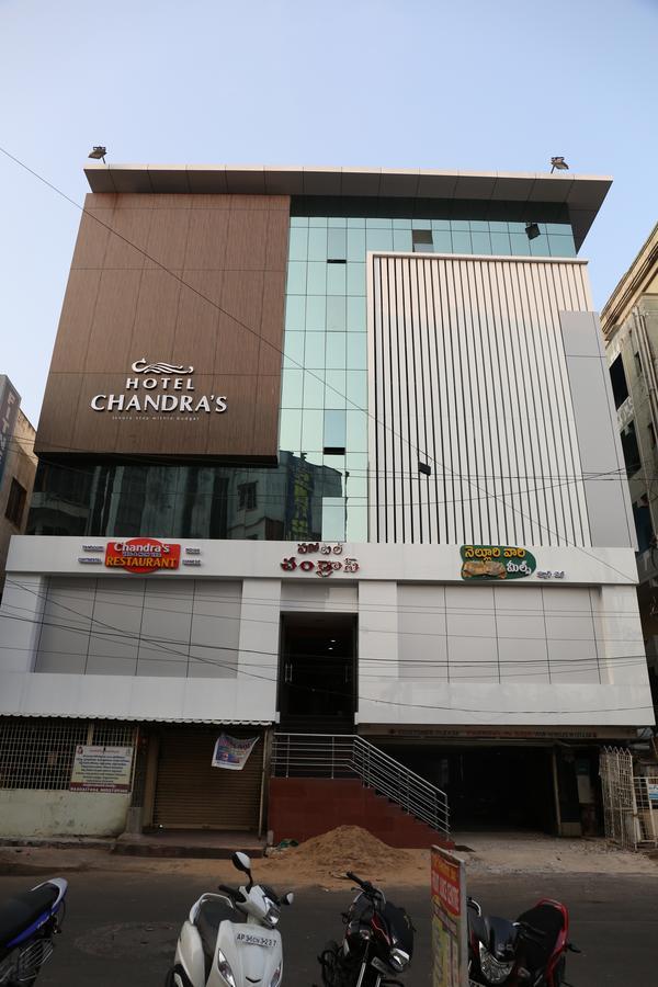 Hotel Chandra'S ヴィシャーカパトナム エクステリア 写真